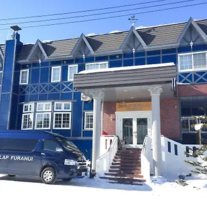 Hotel Burlap Furanui