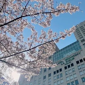 Monterey La Soeur 4* Osaka
